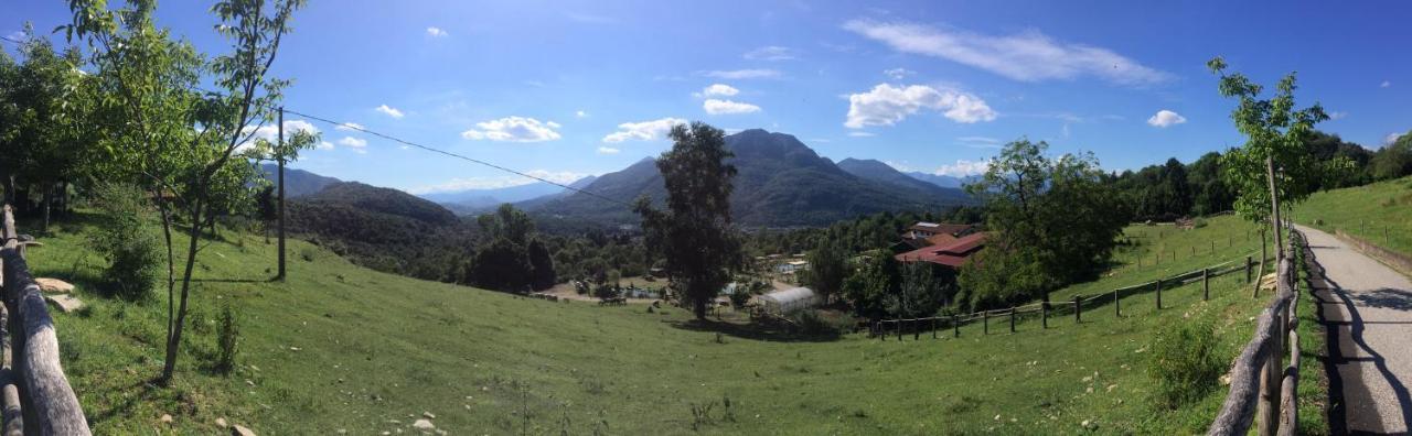 Agriturismo Il Balcone sulla Valle Bedero Valcuvia Esterno foto