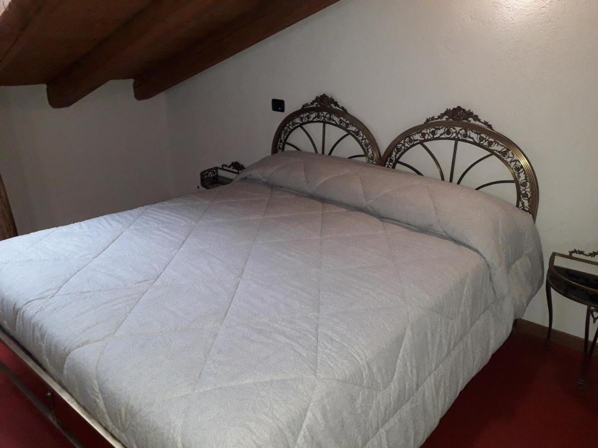 Agriturismo Il Balcone sulla Valle Bedero Valcuvia Esterno foto