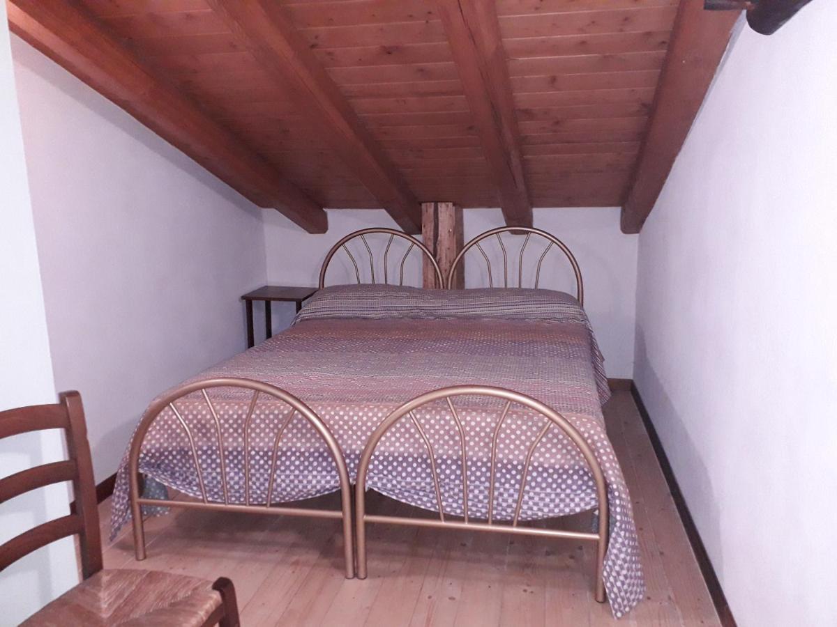 Agriturismo Il Balcone sulla Valle Bedero Valcuvia Esterno foto